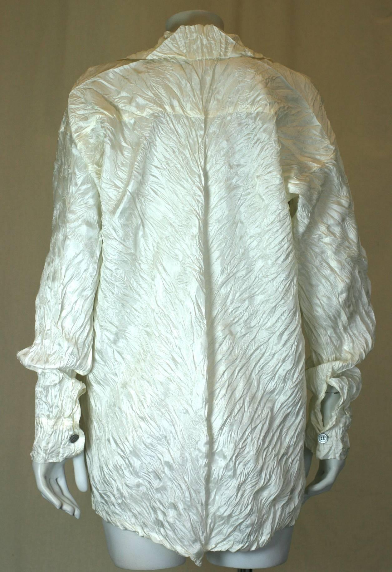 Issey Miyake - Chemisier classique plissé à plis froissés Excellent état - En vente à New York, NY