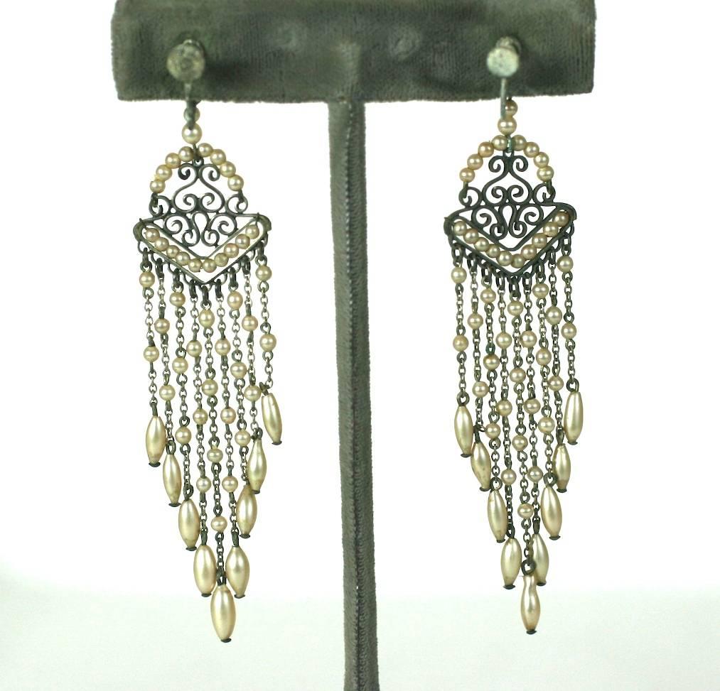 Art Deco Faux Pearl Fringe Earrings In Excellent Condition For Sale In New York, NY