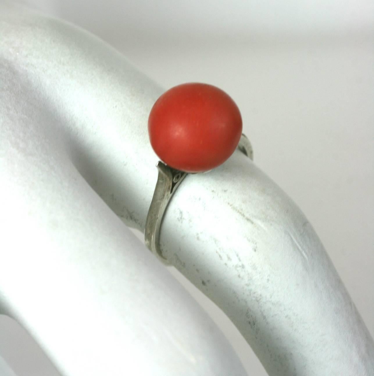 Art Deco Coral Cabochon Ring In Excellent Condition In New York, NY