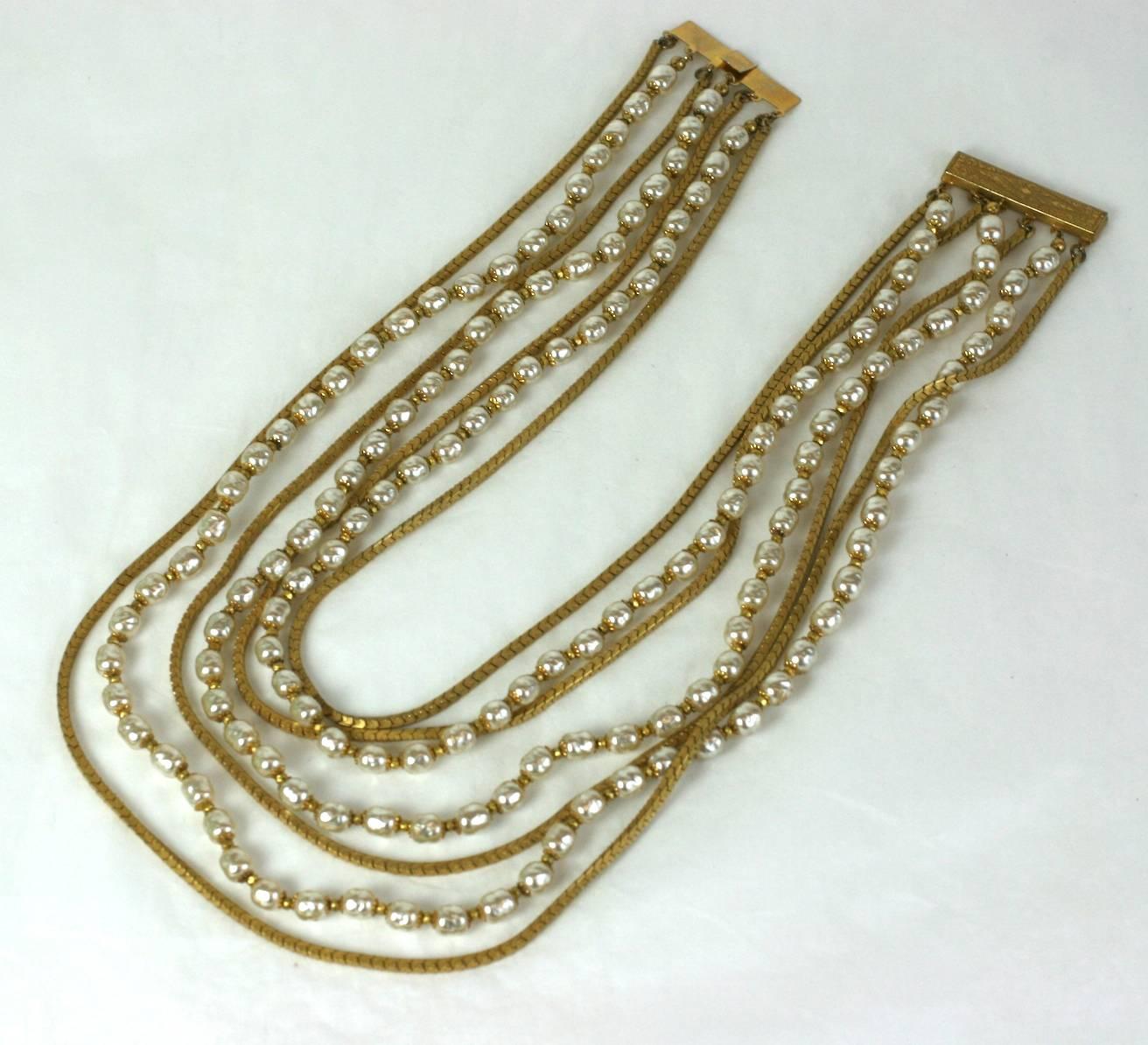 Miriam Haskell, collier en perles et chaîne dorée Excellent état - En vente à New York, NY