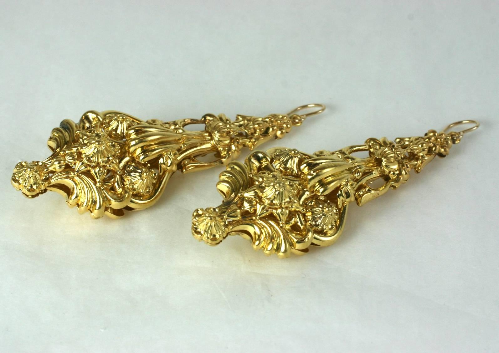 19th Century Massive Pinchbeck Earrings In Excellent Condition For Sale In New York, NY