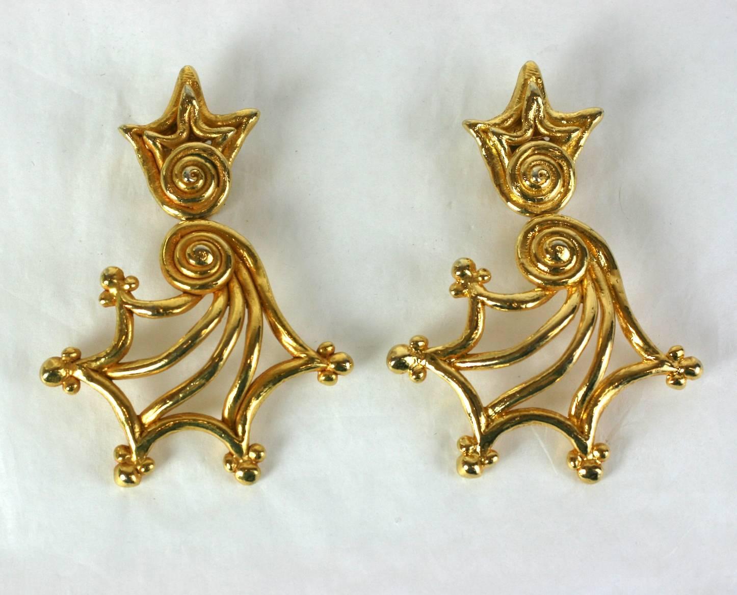 Sonia Rykiel golden swirled fan shaped earrings from the 1990's. Striking, fun large scale. Clip back fittings. France 1990's.
Excellent condition. 