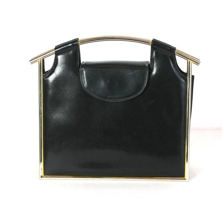 Tubular Structured Italian Calf Bag In Good Condition For Sale In Riverdale, NY