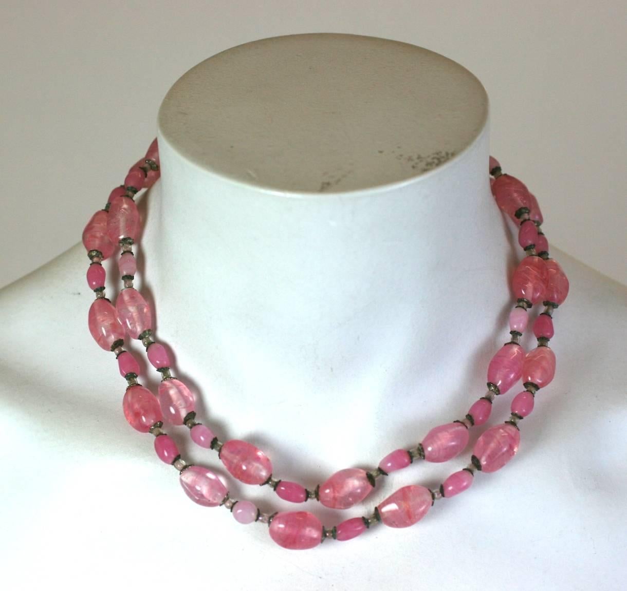 Miriam Haskell, collier de perles roses en pâte de verre en vente 2