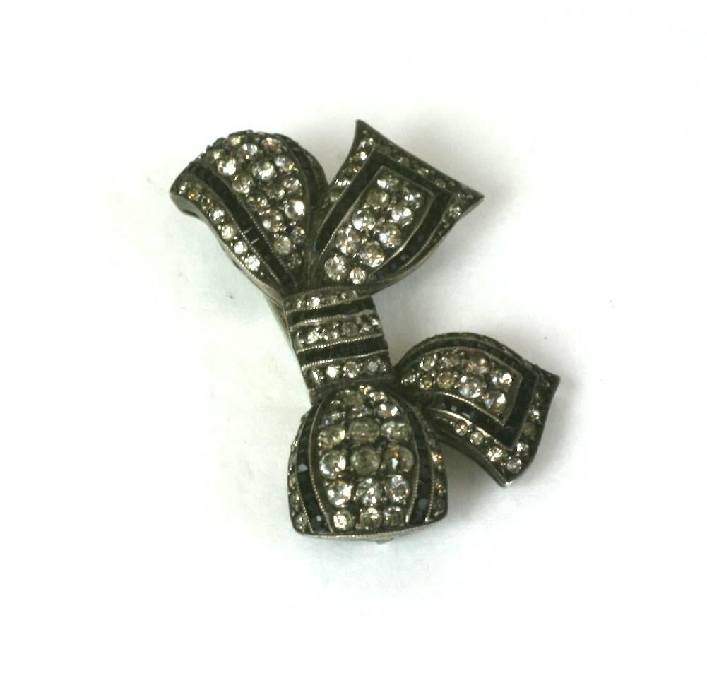 Art Deco Crystal Paste Bow Brooch In Excellent Condition For Sale In New York, NY