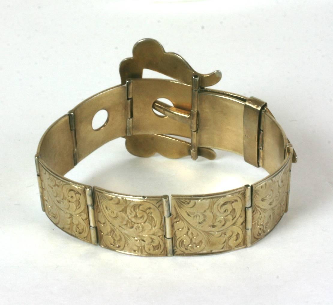 Viktorianisches viktorianisches Armband mit geätzter Schnalle  im Zustand „Hervorragend“ im Angebot in New York, NY