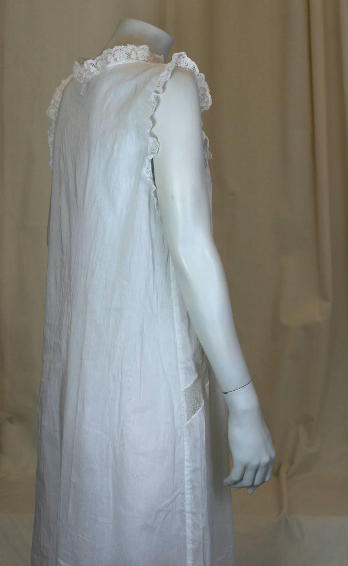 Tulle Inserted Lingerie Dress with Rose In Excellent Condition For Sale In New York, NY