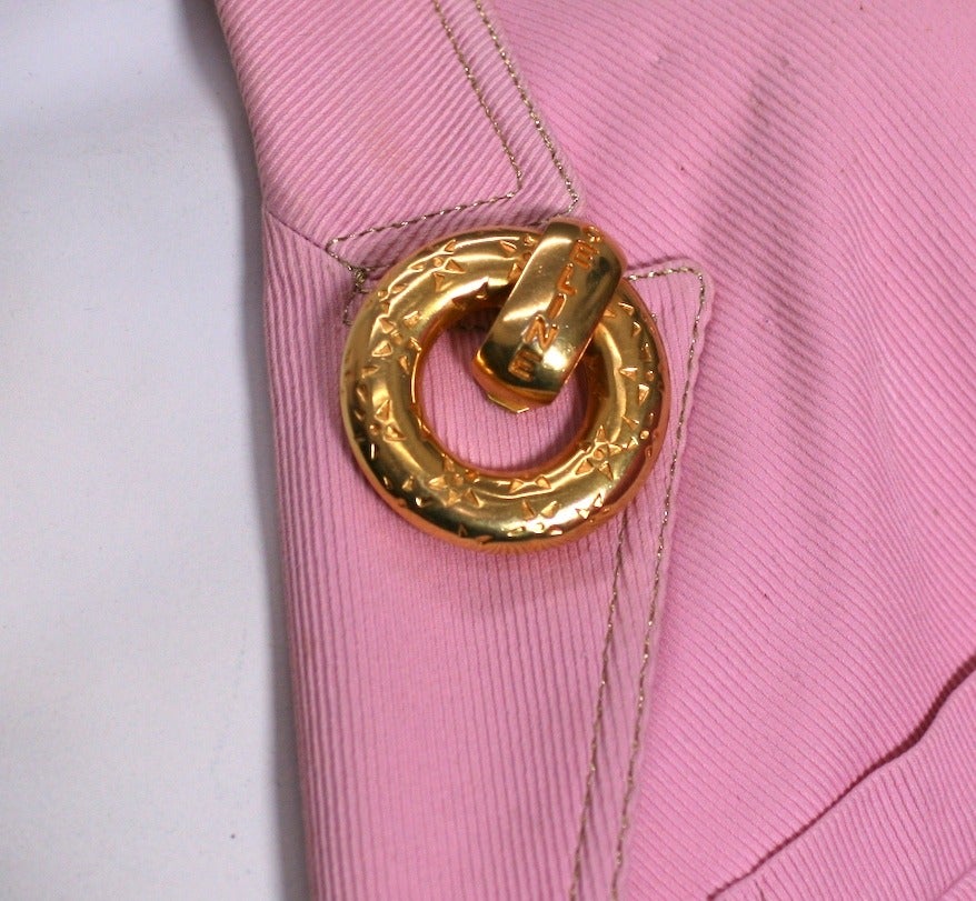 Clip per sciarpa con logo Celine In condizioni ottime in vendita a New York, NY