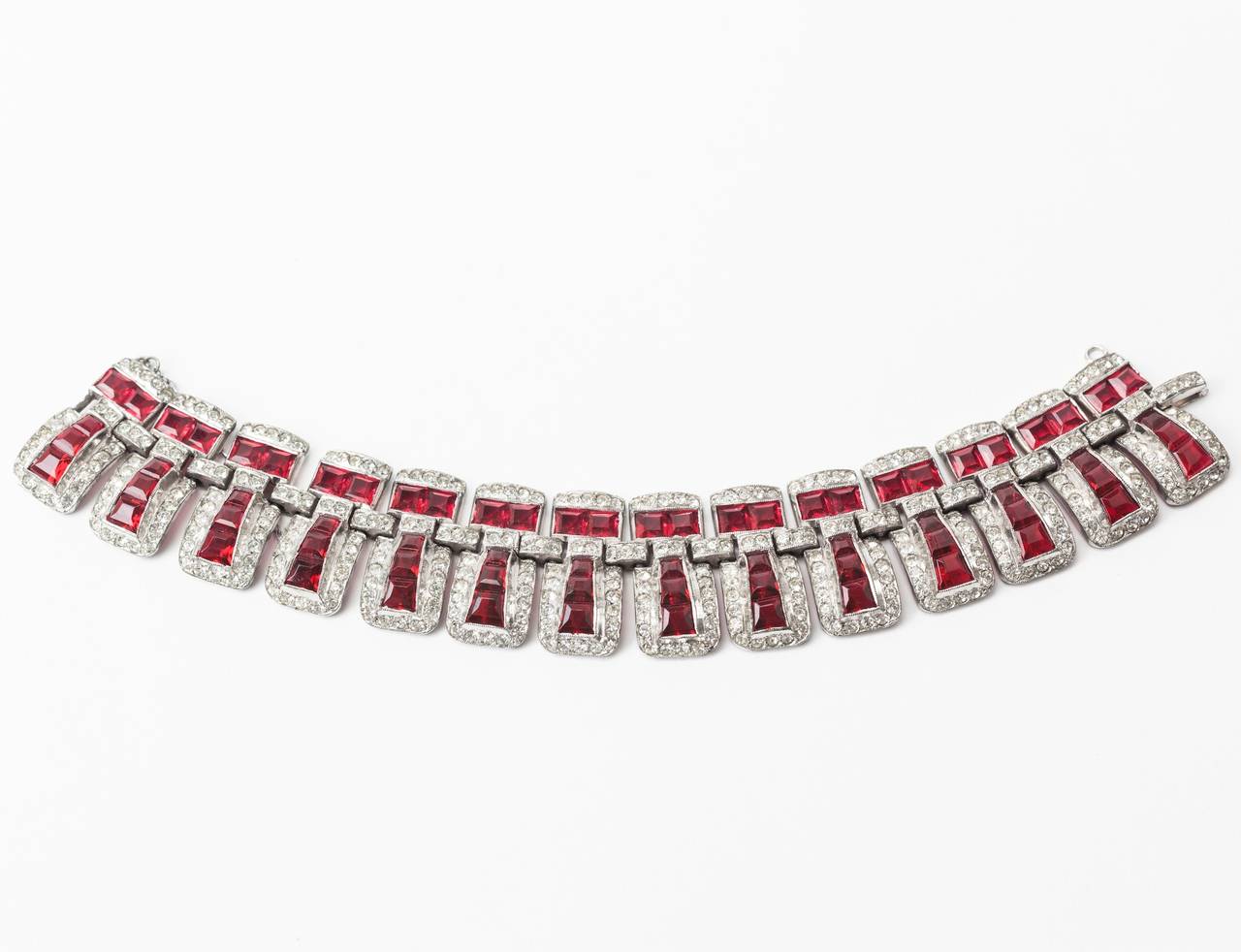 Articulated Art Deco Faux Ruby Bracelet In Excellent Condition For Sale In New York, NY
