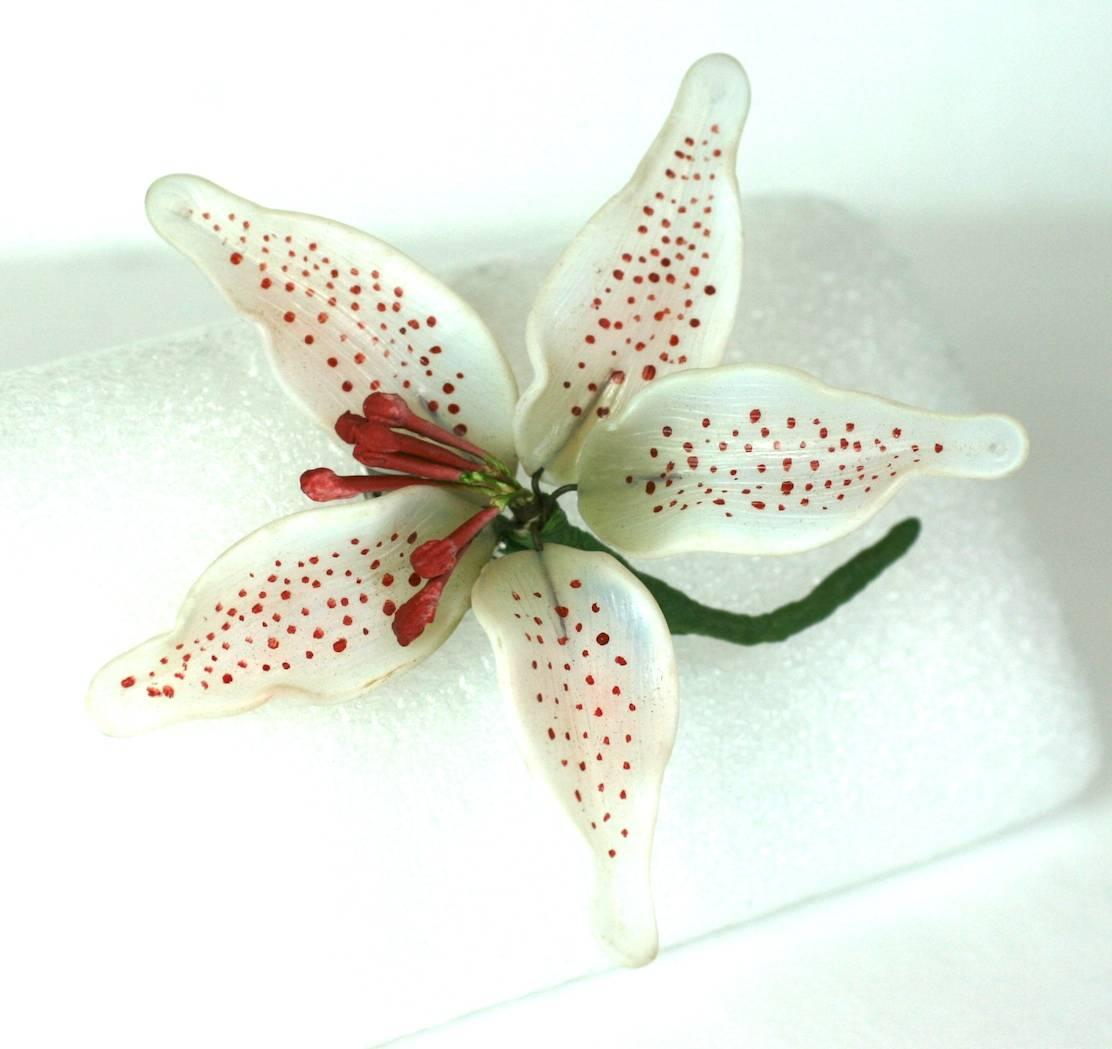 Rare Specimen Glass Lily Brooch, Early 20th Century 2
