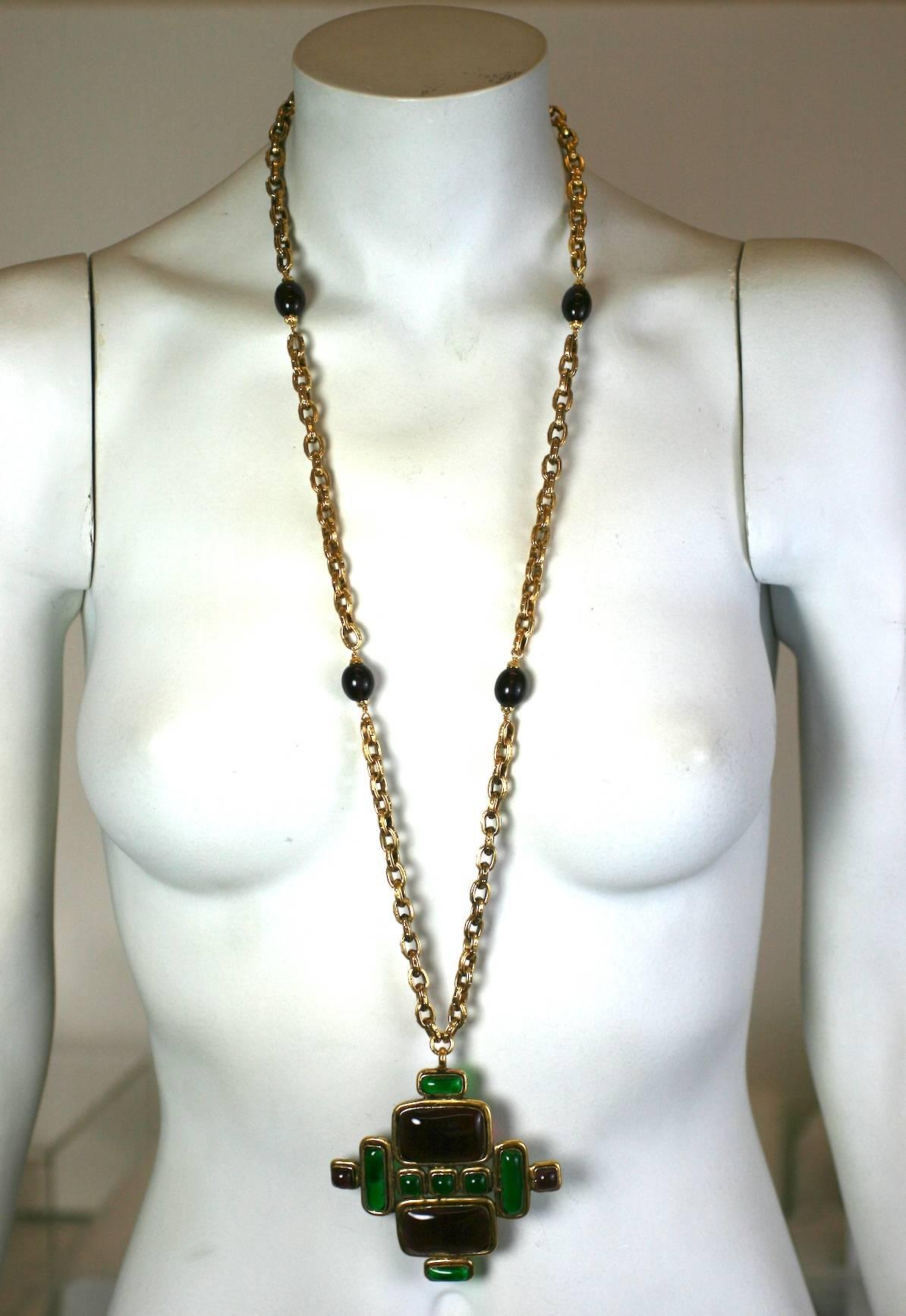  Yves Saint Laurent Haute Couture Collier croix byzantine en vente 1