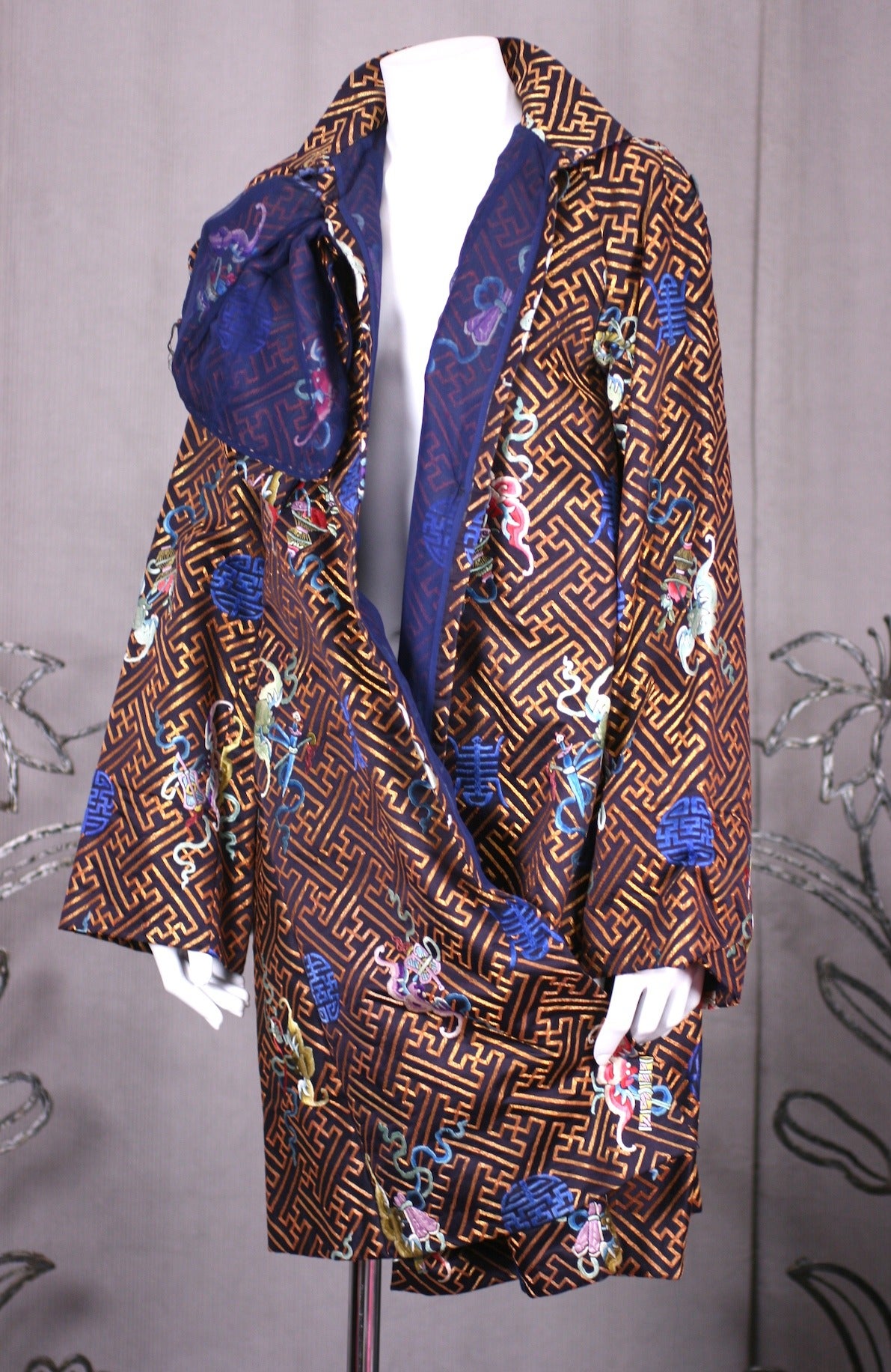 Art Deco Chinese Coat with Massive Bow, 1930's. 3