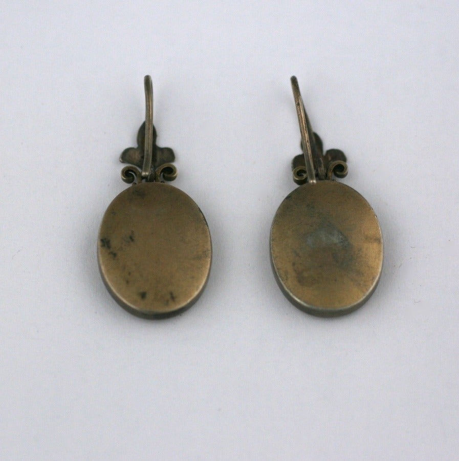 19th Century Indian Miniature Earrings In Excellent Condition For Sale In New York, NY