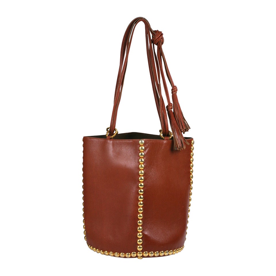 Bucket bags for sale Bucket Bags Sale: Save Up to 70% Off! Shop private-dev.tk's huge selection of Bucket Bags - Over 40 styles available. FREE Shipping & Exchanges, and a % price guarantee!