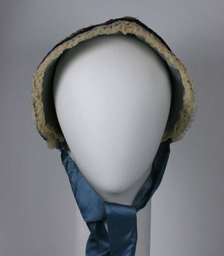 Poiret Directoire Style Raffia Bonnet In Excellent Condition For Sale In New York, NY