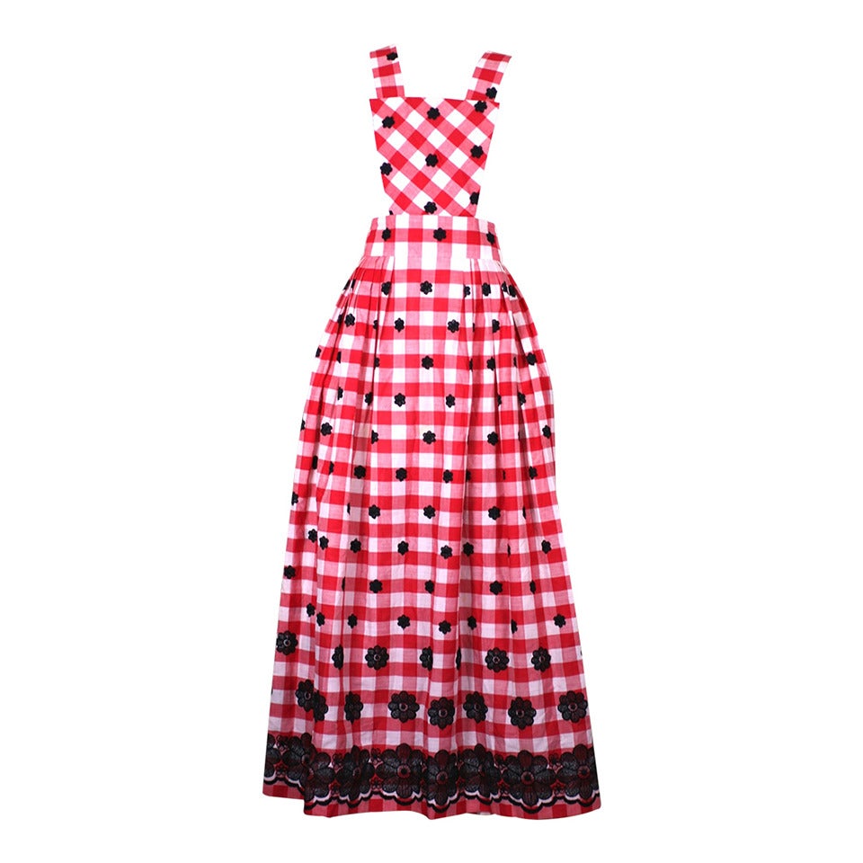 Gingham Pinafore Hostess Maxi en vente