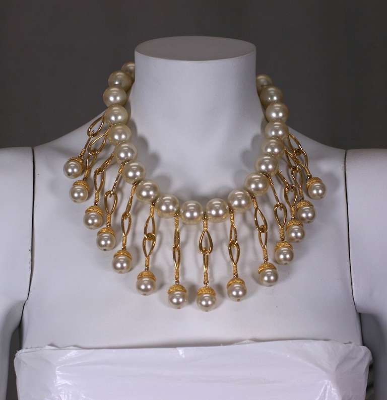 Striking Vendome pearl and gilt loop and textured cap bib. USA 1980's. Length 17.5