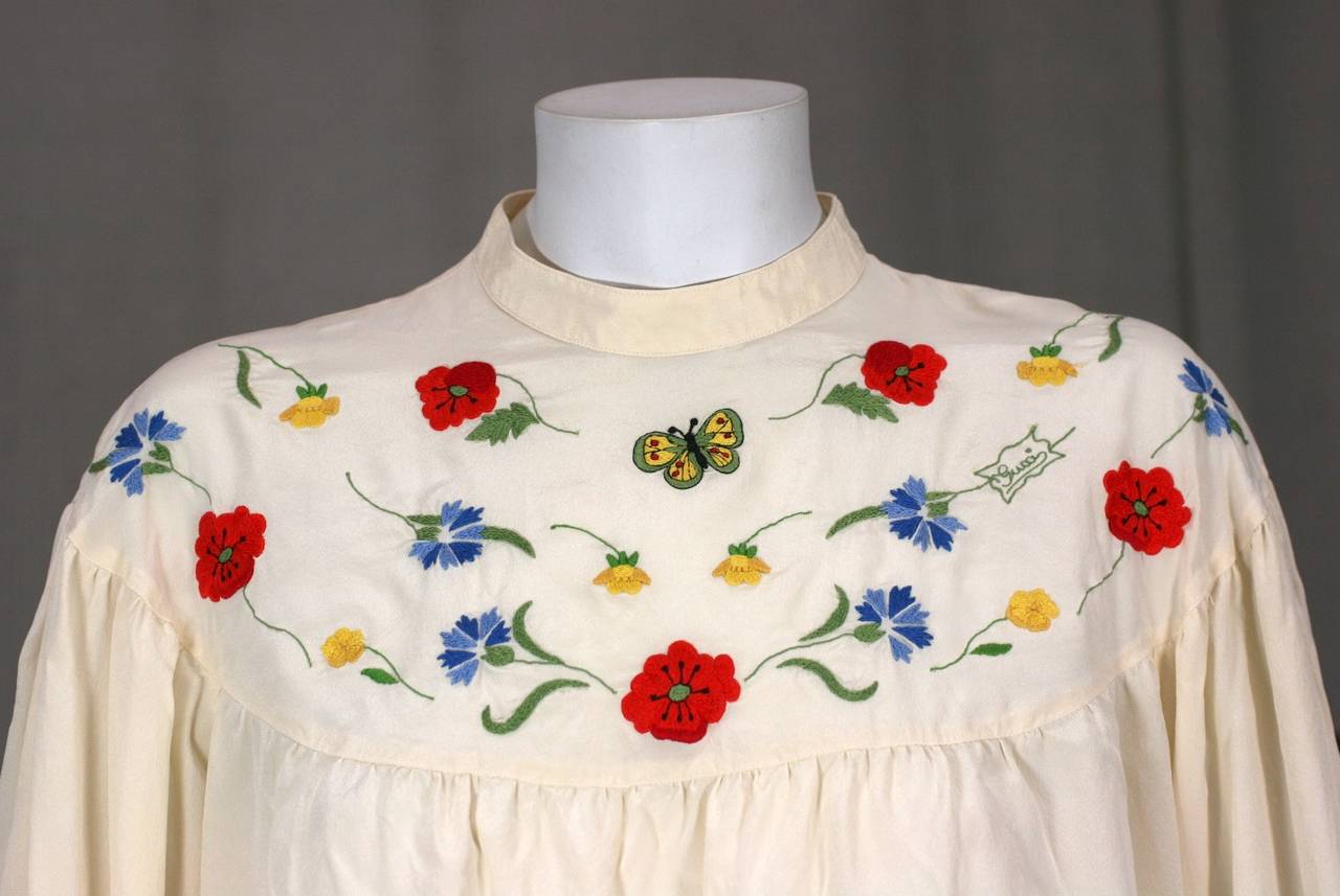 Gucci Folkloric Floral Crepe Blouse In Excellent Condition In New York, NY