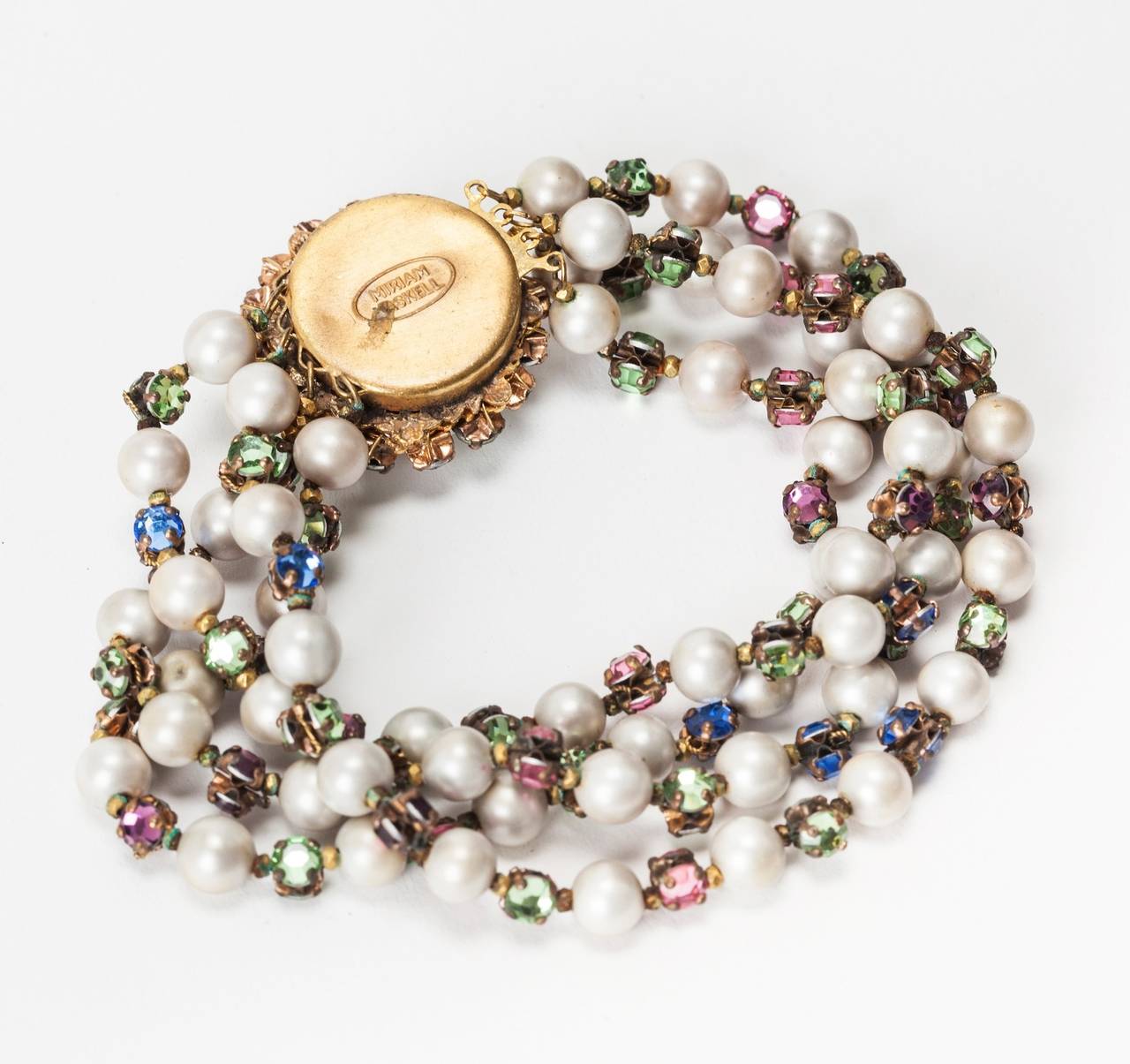 Miriam Haskell Bracelet en cristal pastel et perles d'eau douce Pour femmes en vente