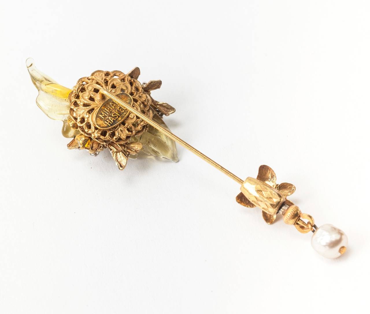 Miriam Haskell Citrine Stickpin Brooch In Excellent Condition For Sale In New York, NY