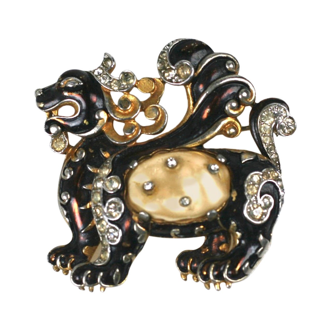 Trifari Ming Dragon en vente