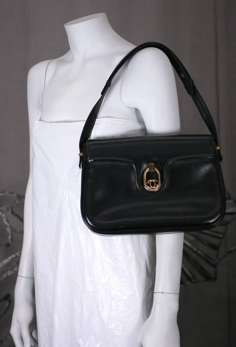 Women's Gucci Black Calf Logo Clasp Bag