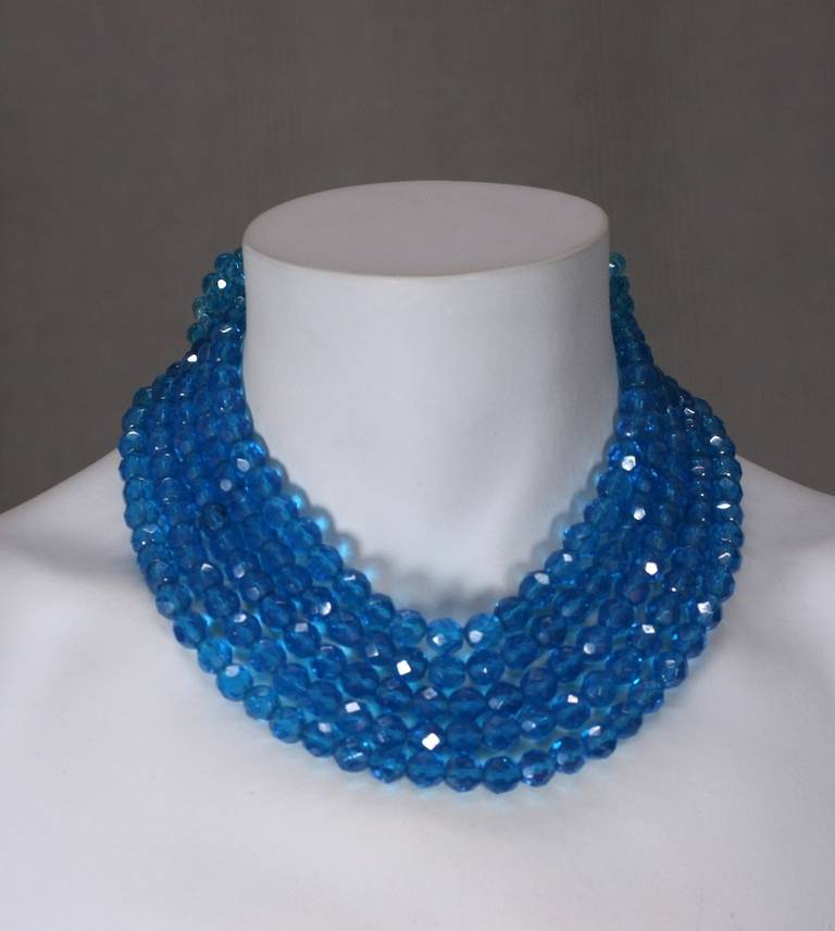 Coppola e Toppo Blue Crystal Bow Necklace In Excellent Condition For Sale In New York, NY