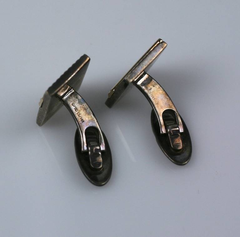 Sterling and Gold Tailored Cufflinks Excellent état - En vente à New York, NY