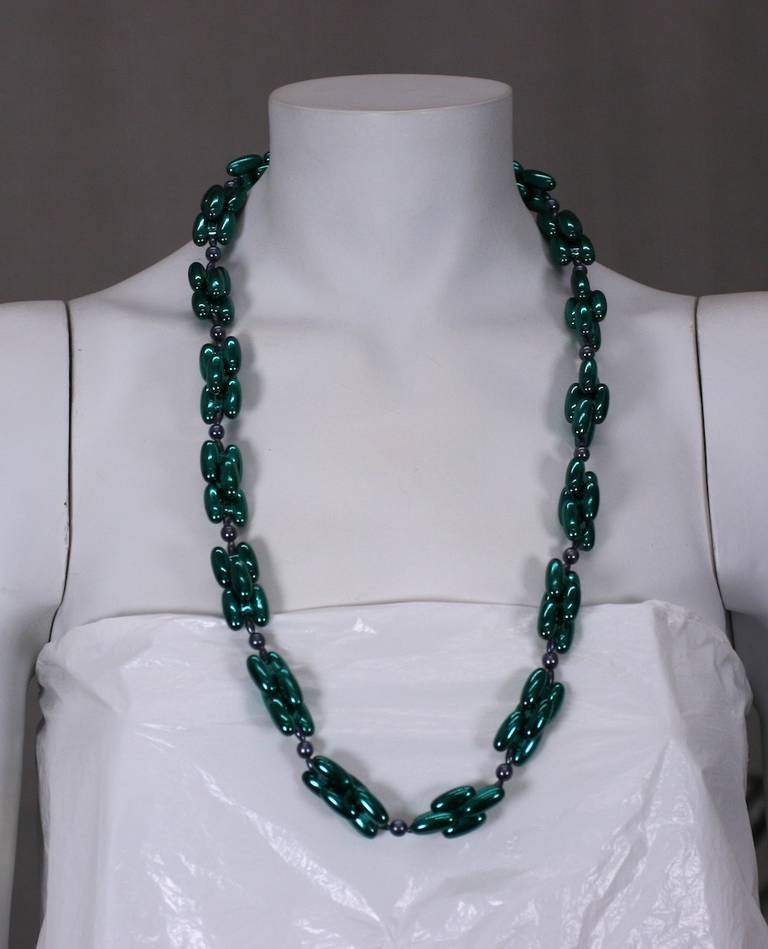 Miriam Haskell Iridescent Green Beads In Excellent Condition For Sale In New York, NY