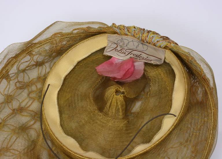 John Frederics New York - Chapeau à bordure en macramé en vente 2