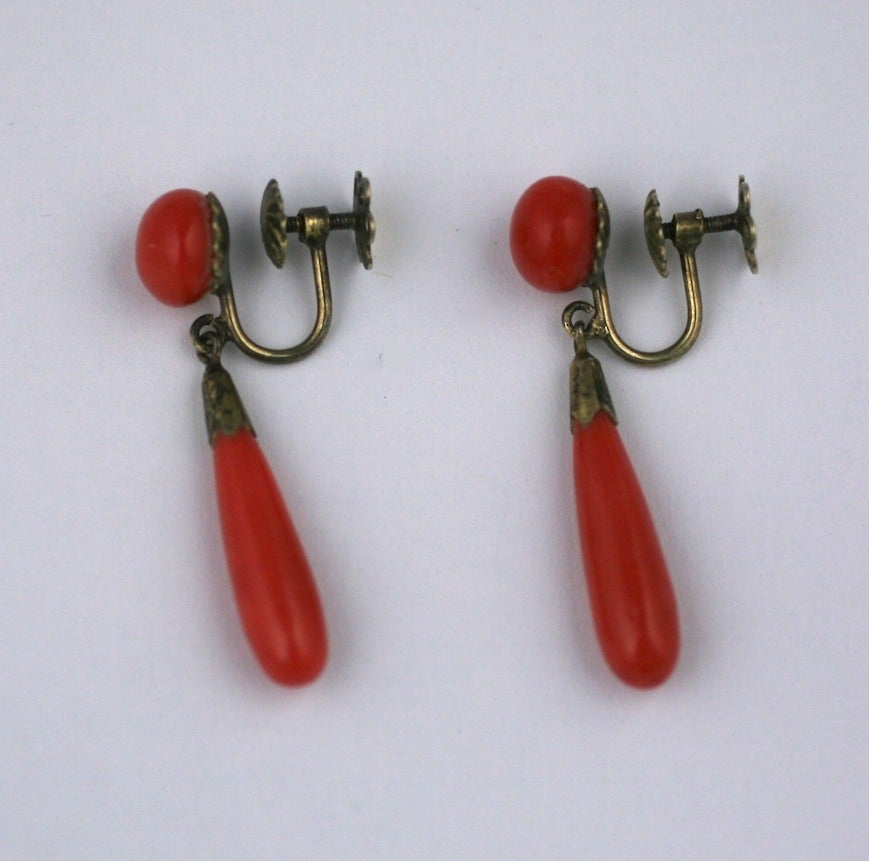 Deco Coral Drop Earrings In Excellent Condition In New York, NY
