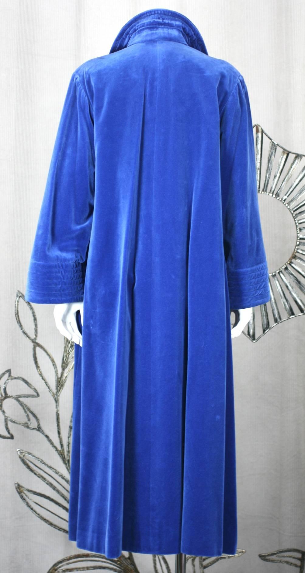 Yves Saint Laurent Rive Gauche Velvet Chinese Coat In Good Condition For Sale In New York, NY