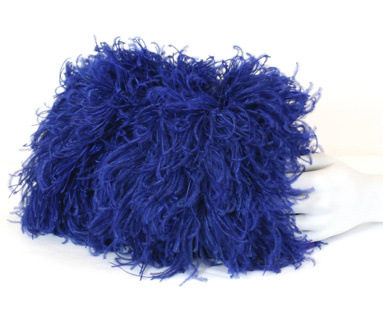 Purple Vibrant Sapphire Curled Ostrich Feather Muff 1930s For Sale