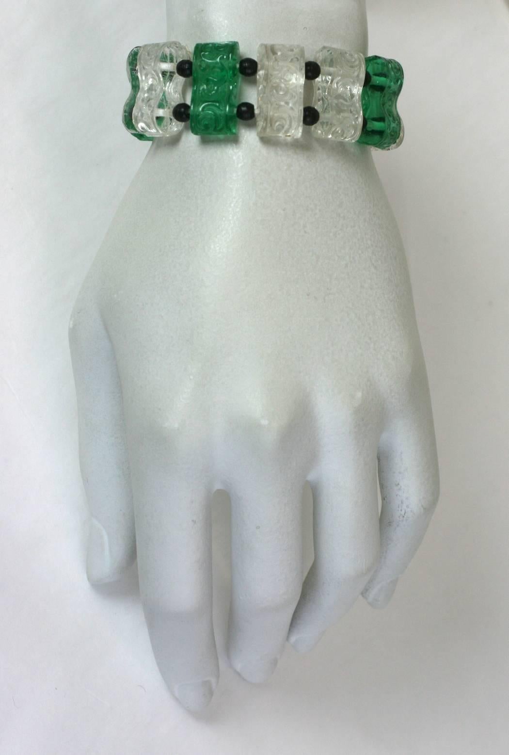 Art Deco Glass Bracelet In Excellent Condition In New York, NY