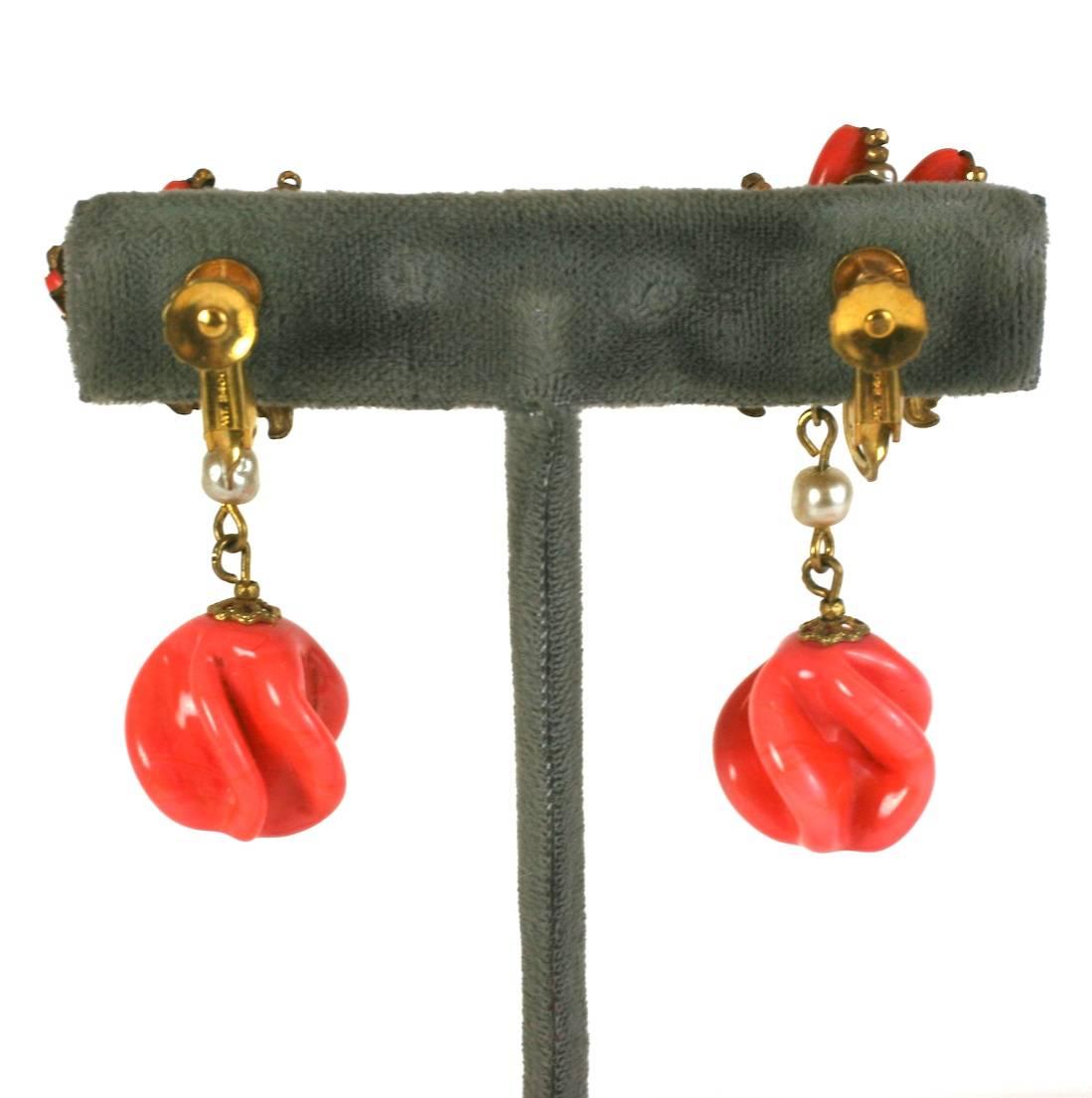 Miriam Haskell Faux Coral Pate de Verre Earclips In Excellent Condition For Sale In New York, NY