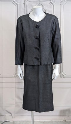 Zeitloser Cristobal Balenciaga Haute Couture Anzug aus gerippter Seide