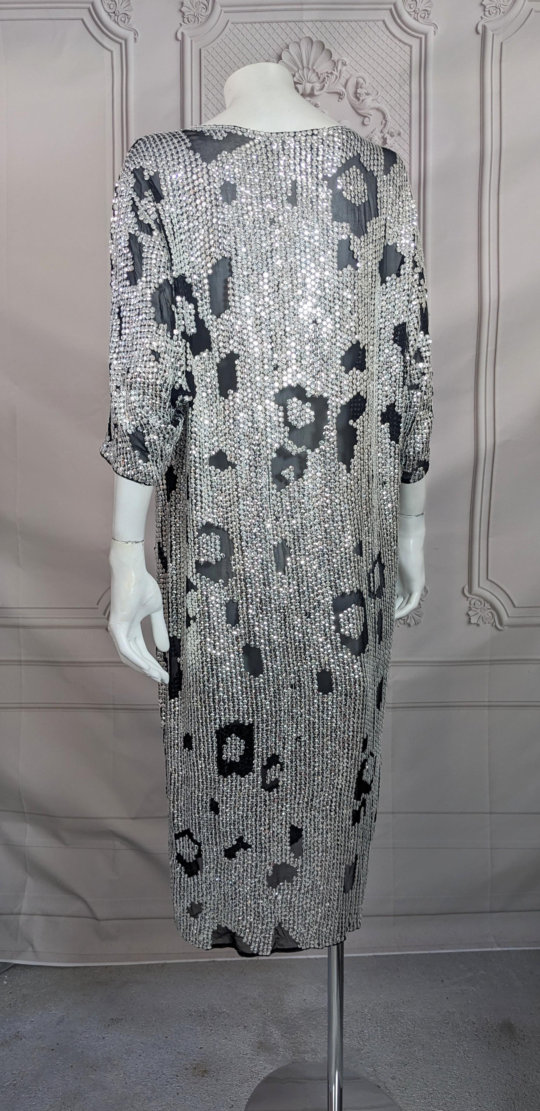 Hattie - Robe à paillettes imprimé animal en vente 1