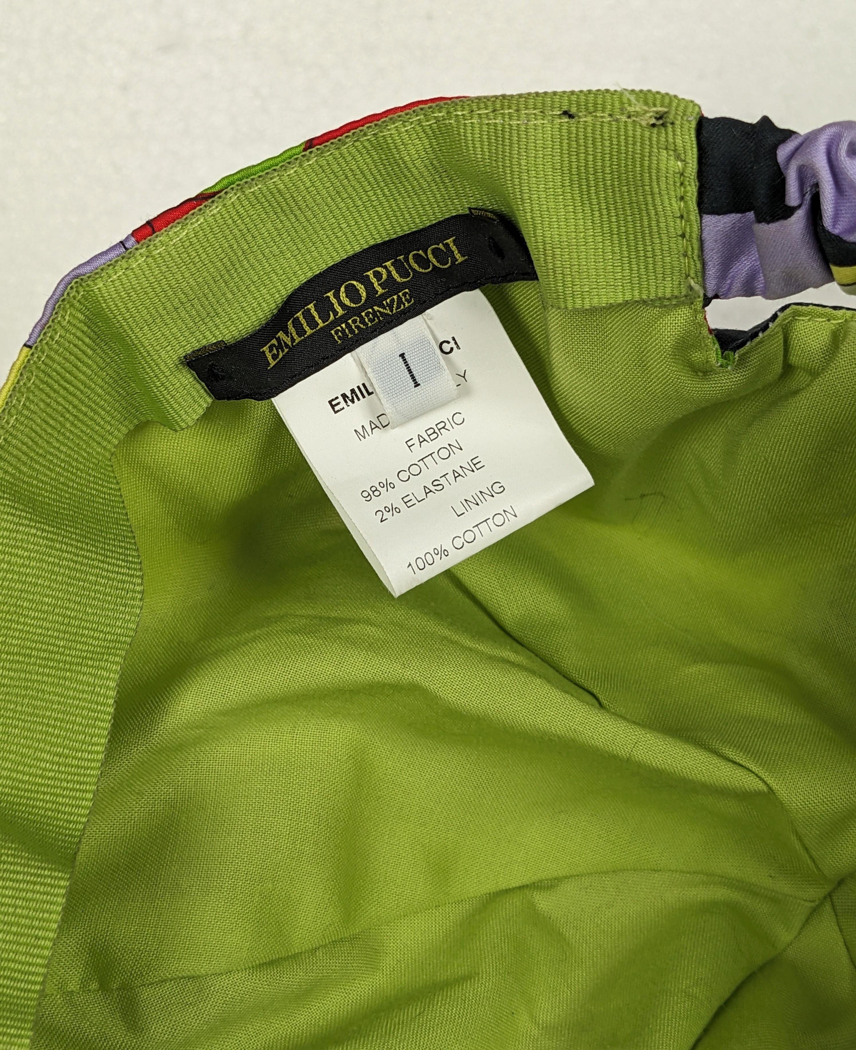 Emilio Pucci Casquette imprimée en vente 4