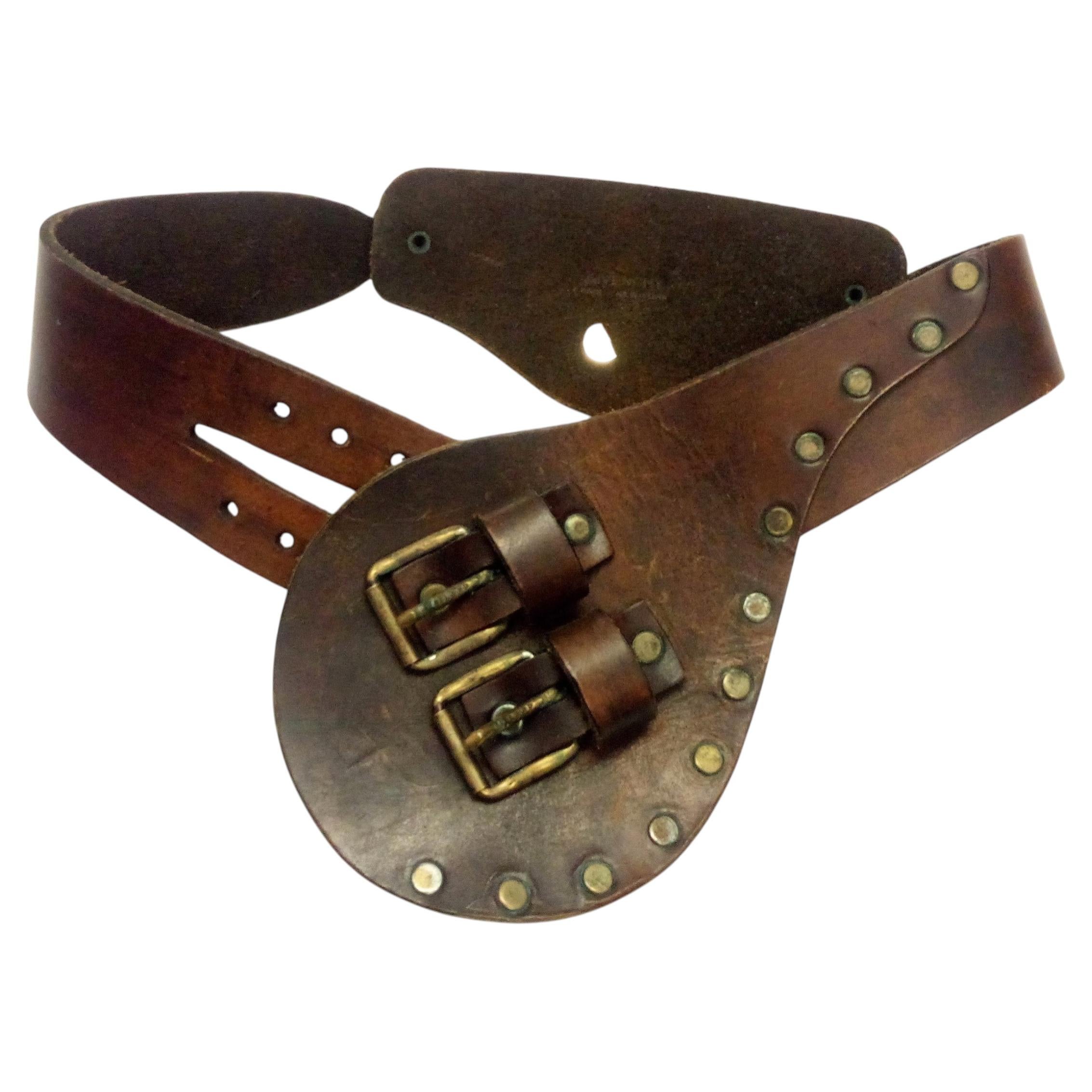 Unusual Givenchy Mod Era Leather Belt For Sale