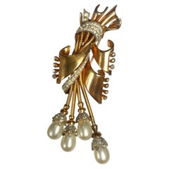 Fermaglio DeRosa in vermeil sterling con cascata di perle