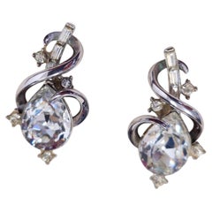 Trifari (Patent Pending) Elegant Vintage 1940s Clip-On Earrings