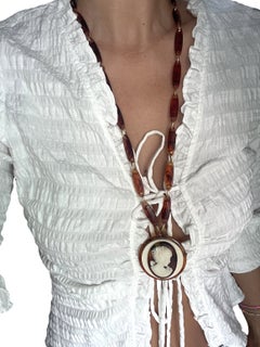 Vintage Mid-Century Bakelite Cameo Pendant Necklace C.1960s