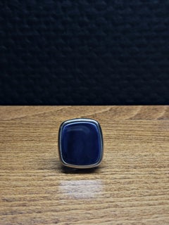 Chanel-Ring aus silberfarbenem Metall und Lapislazuli