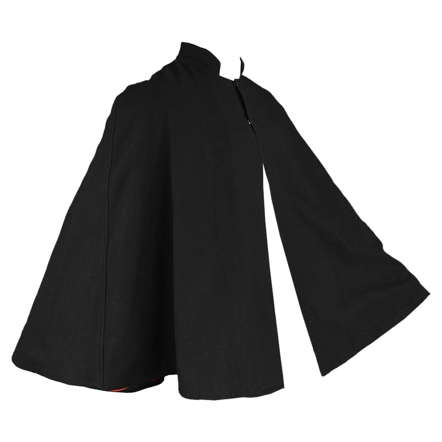 Scott Lester Rare Vintage Men's Wool Cape with Red Lining, 1960s For Sale
