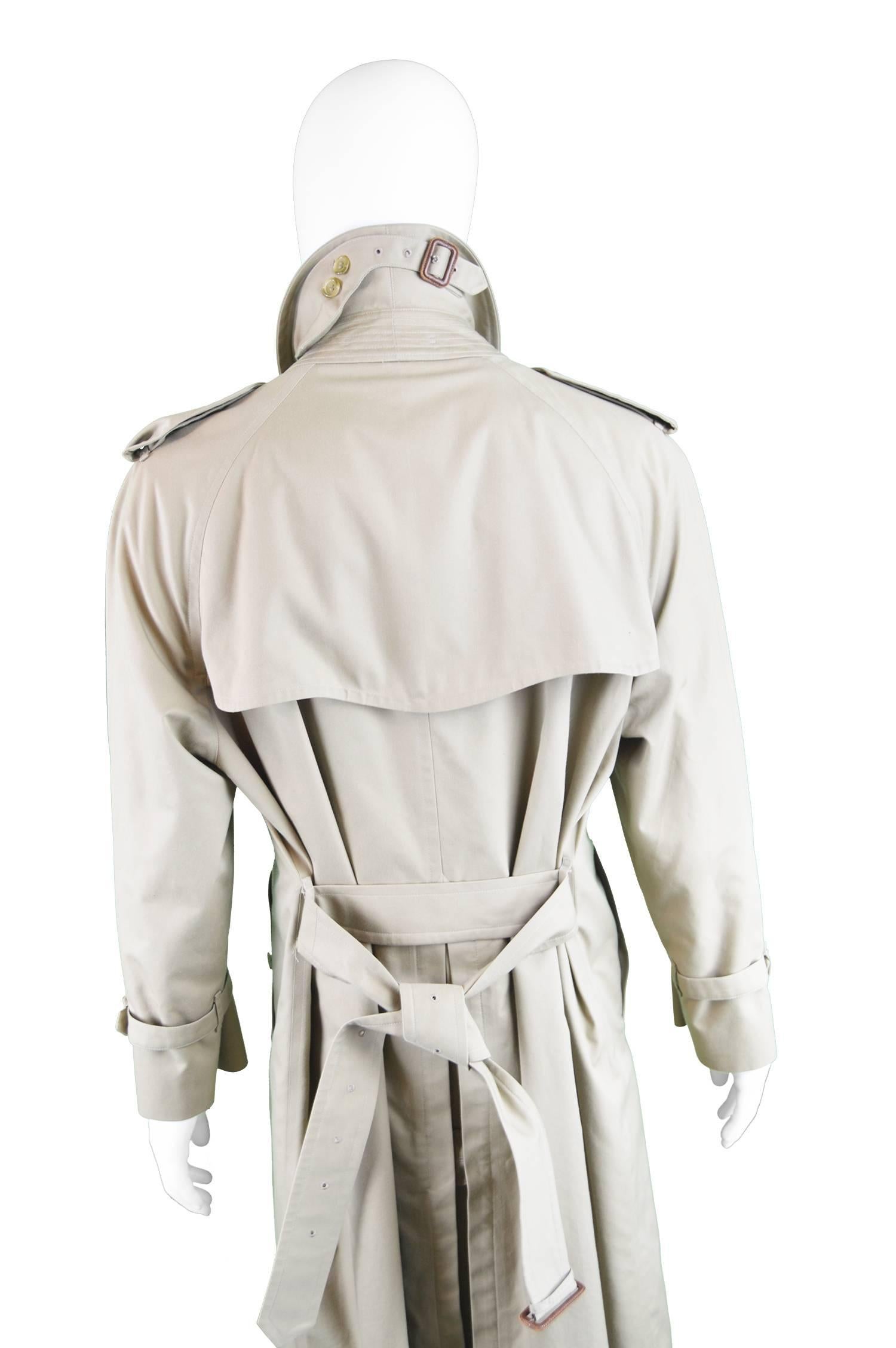 Burberry Vintage Men's Double Breasted Trench Coat, 1980s In Excellent Condition In Doncaster, South Yorkshire