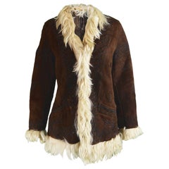 Manteau afghan vintage en cuir d'agneau brodé marron foncé:: 1970