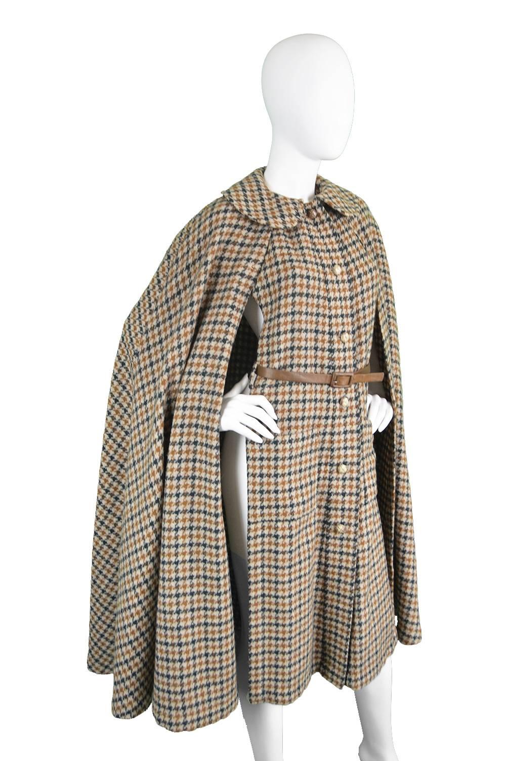 Women's 1970s Lanvin Haute Couture Long Wool Cape For Sale