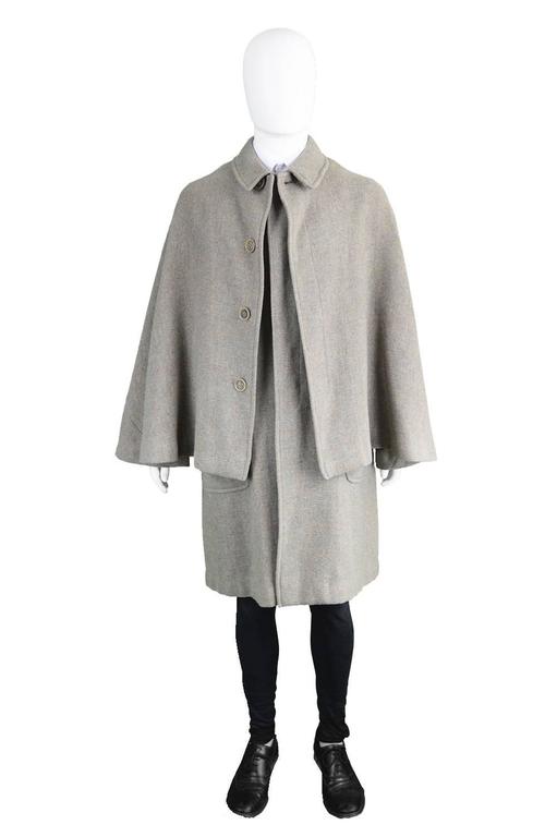Vintage 1960's Burberry Harris Tweed Men's Cape Coat For Sale at 1stDibs | cape  coat mens, men cape coat, mens capes for sale