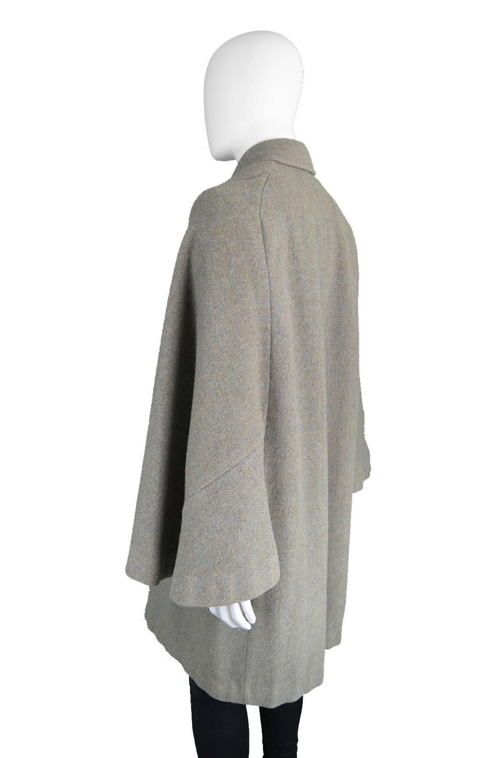 Burberry Harris Tweed-Herrenmantel aus den 1960er Jahren im Angebot 1
