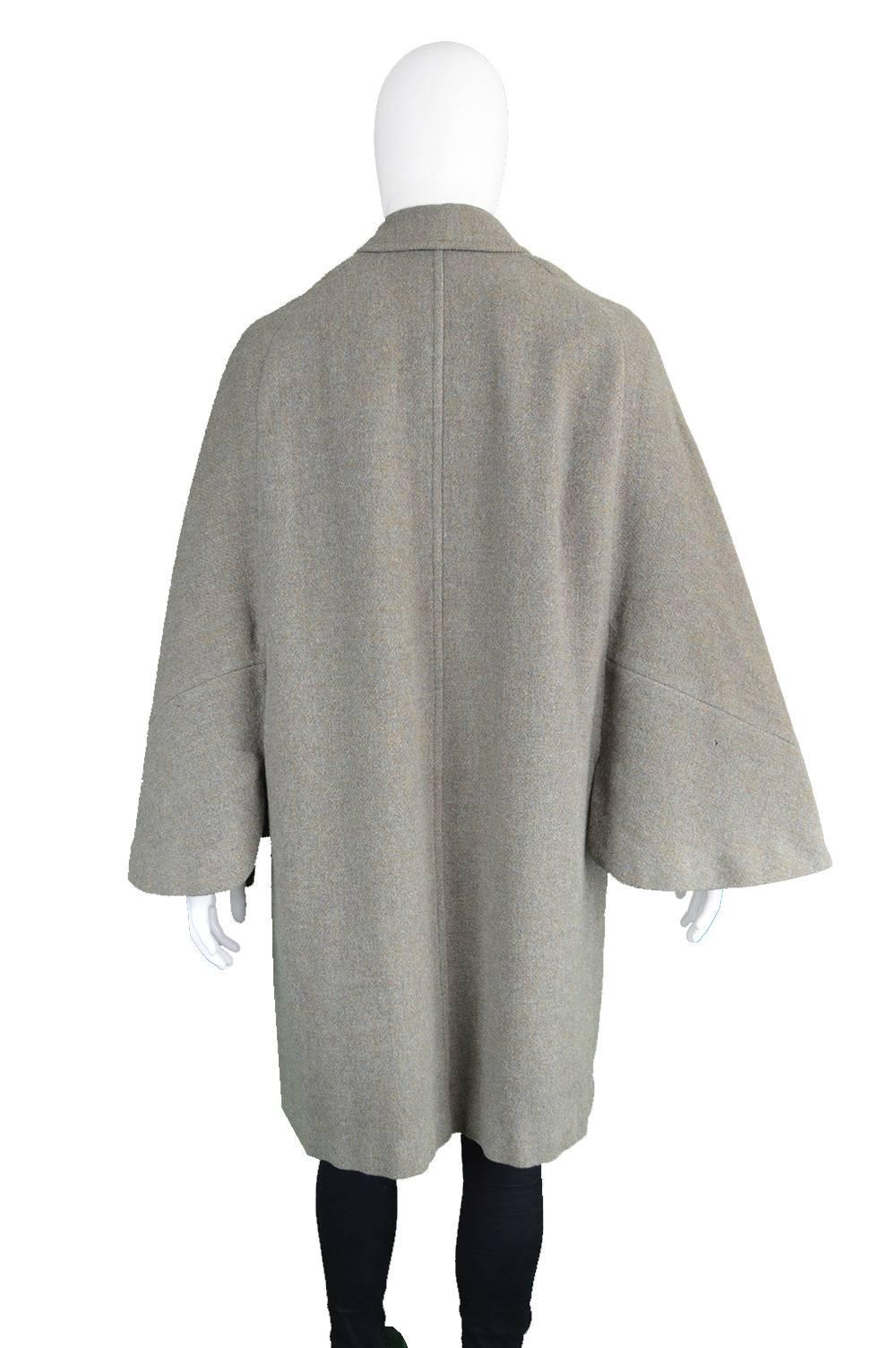 Burberry Harris Tweed-Herrenmantel aus den 1960er Jahren im Angebot 3